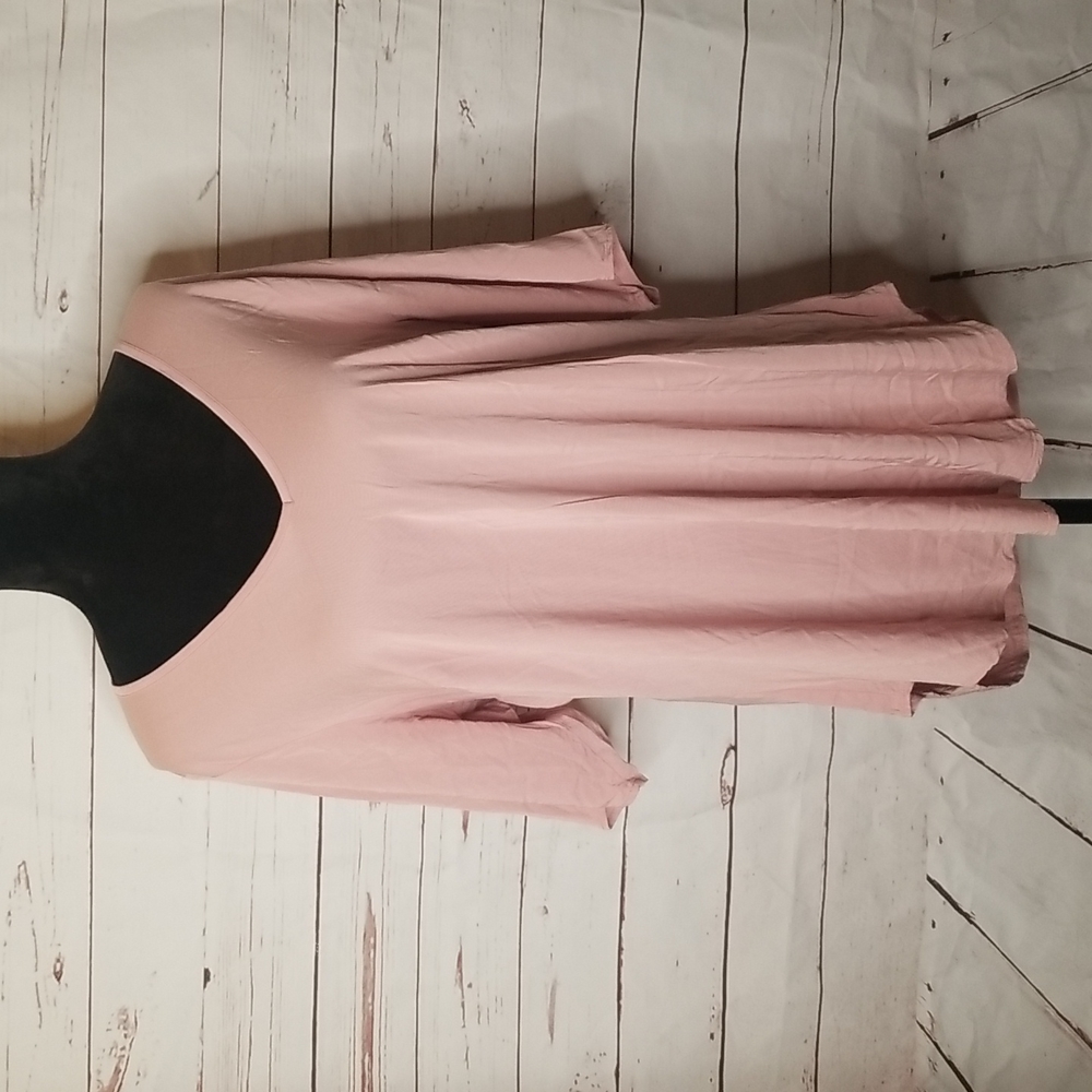Torrid Dusty Rose Top